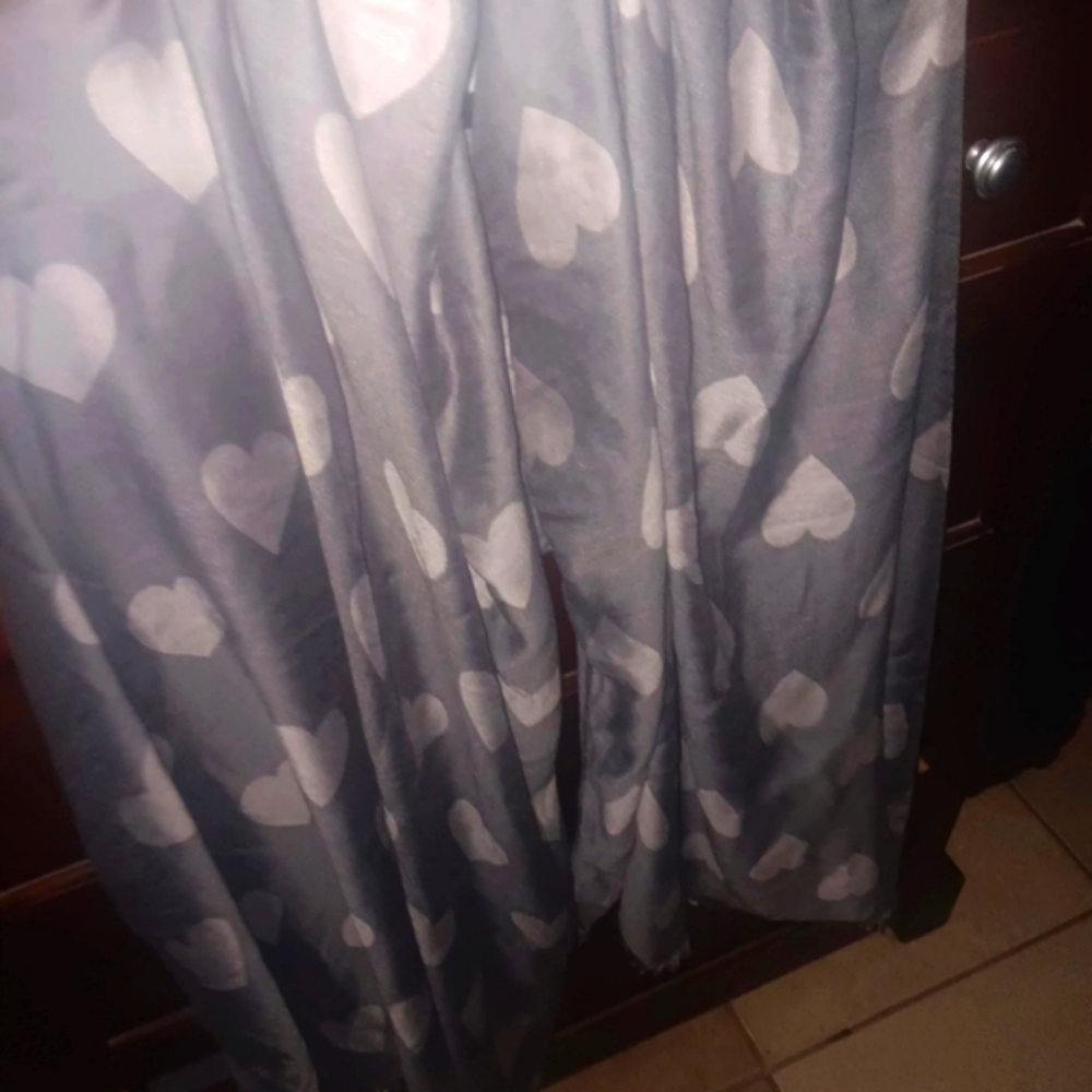 Nwt Basile Grey Heart Scarf/Shawl